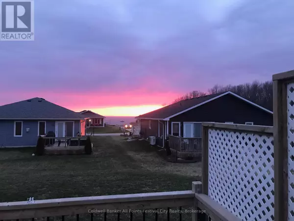 Ashfield-colborne-wawanosh (colborne), ON N7A0B1,17 HURON HEIGHTS DRIVE