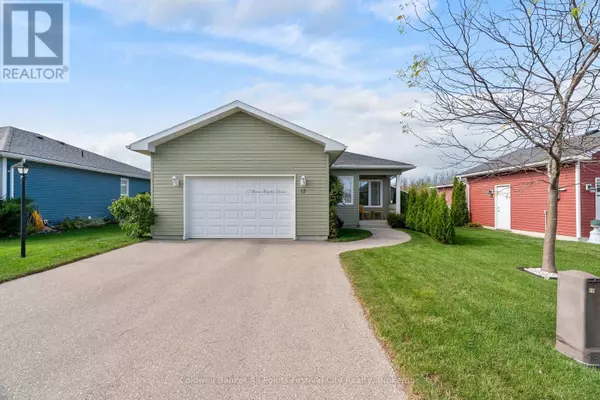 17 HURON HEIGHTS DRIVE, Ashfield-colborne-wawanosh (colborne), ON N7A0B1