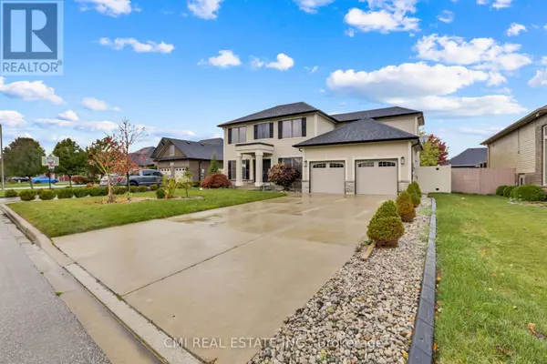 Lakeshore, ON N8L0T1,212 JASMINE DRIVE