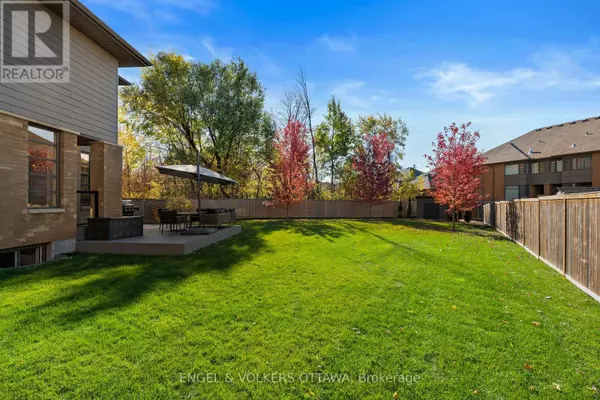 Ottawa, ON K4M0H2,514 STARGAZER CRESCENT