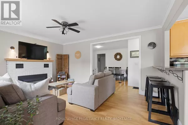 Greater Napanee (greater Napanee), ON K7R1S9,225 EAST STREET