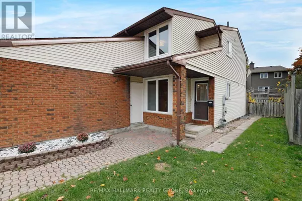 Ottawa, ON K1B5K8,1637 SAXONY CRESCENT