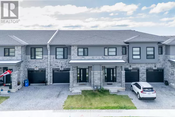 Niagara Falls (brown), ON L2H3T1,7201 PARSA STREET