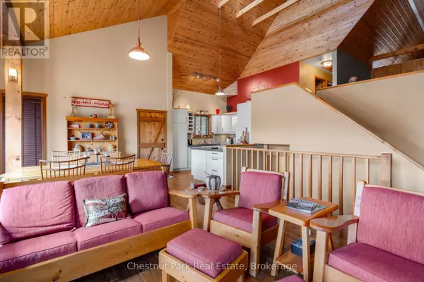 Algonquin Highlands (stanhope), ON K0M1J1,1109 CANOPY LANE