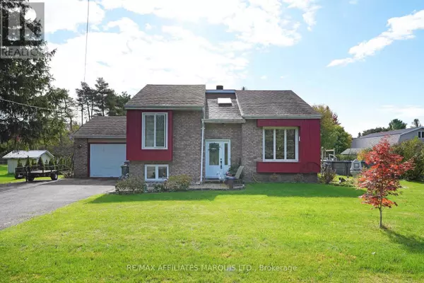 Russell, ON K0A1W0,21 STE THERESE BOULEVARD