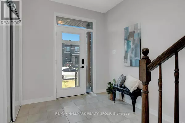 Ottawa, ON K2J7E5,610 FENWICK WAY