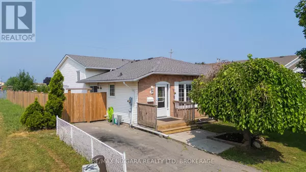 49 AUTUMN PLACE W, St. Catharines (secord Woods), ON L2P2W6