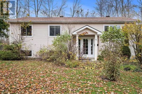 North Grenville, ON K0G1J0,4 BLACK WALNUT ROAD