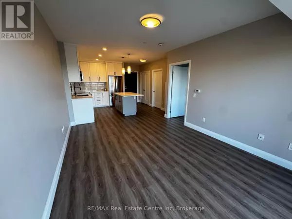 Guelph (clairfields/hanlon Business Park), ON N1L0P8,332 Gosling GDNS #708