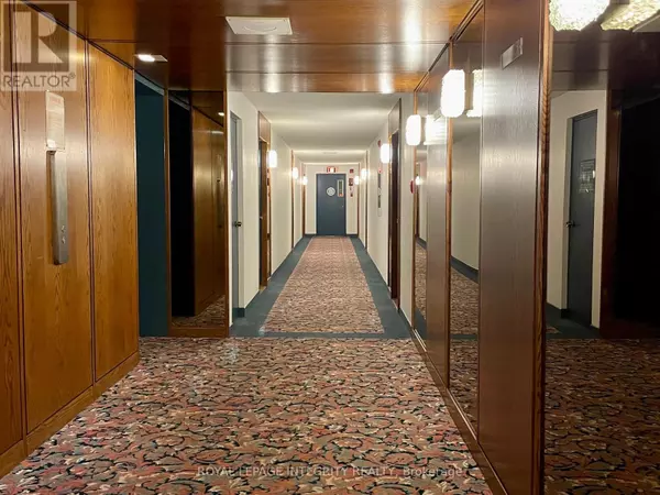 Ottawa, ON K1V9A7,1285 Cahill DR #1203