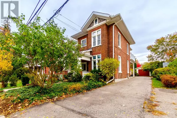 Peterborough (ashburnham Ward 4), ON K9H1T7,458 DRISCOLL TERRACE