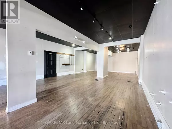 Saugeen Shores, ON N0H2C0,651 GODERICH STREET