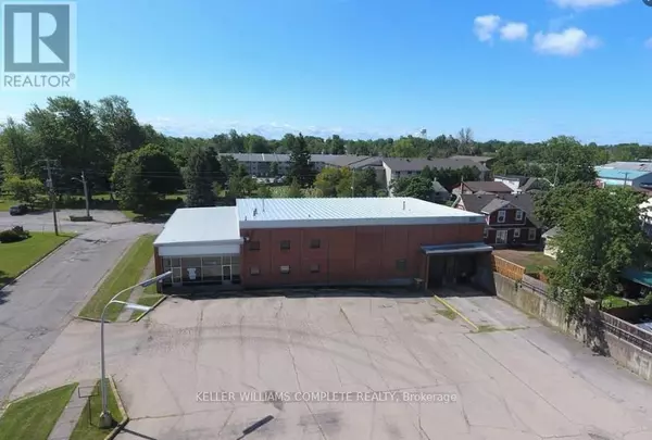 33 GILMORE ROAD, Fort Erie (central), ON L2A2L9