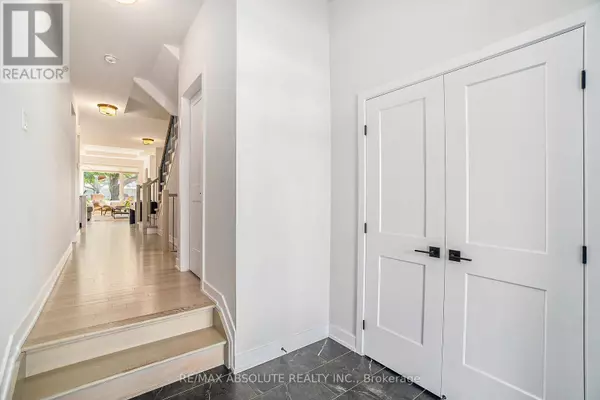 Arnprior, ON K7S0J3,29 MAC BEATTIE DRIVE S