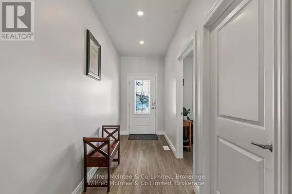 Arran-elderslie, ON N0G1L0,5 Palmer Marie LN #5