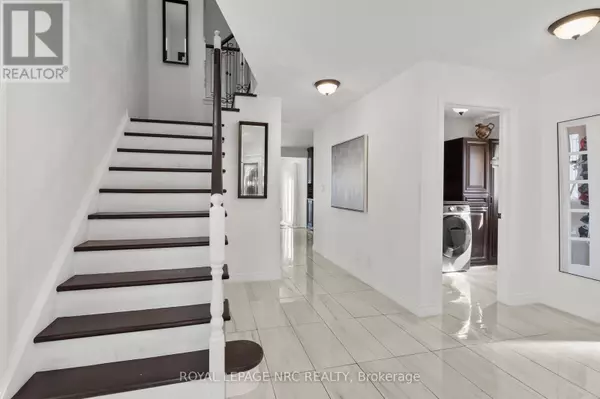 St. Catharines (grapeview), ON L2S3R6,86 HUNTINGTON LANE