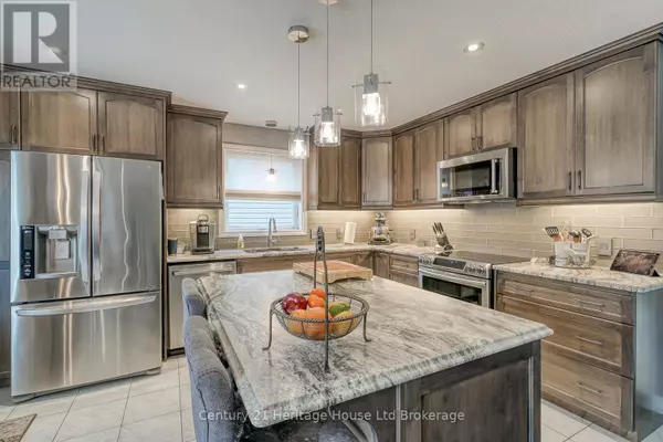 Tillsonburg, ON N4G0A3,76 PEARL STREET