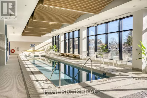 Ottawa, ON K1J0E3,1240 Cummings AVE #3503