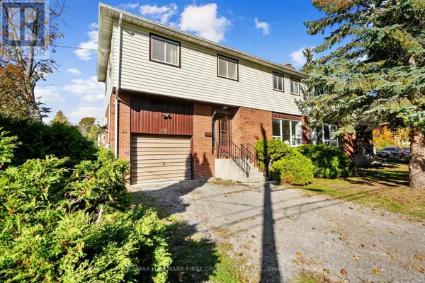 Cobourg, ON K9A4T8,158 QUEEN STREET