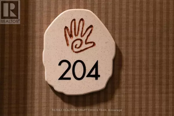 Muskoka Lakes (monck (muskoka Lakes)), ON P1L1W8,1869 Muskoka 118 RD West #L204-A1&B1