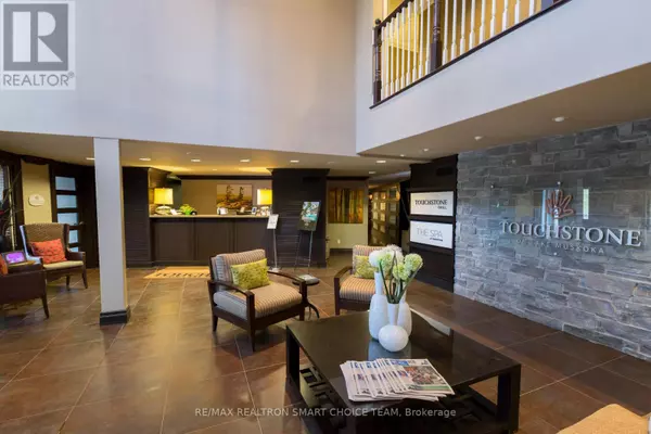 Muskoka Lakes (monck (muskoka Lakes)), ON P1L1W8,1869 Muskoka 118 RD West #L204-A1&B1