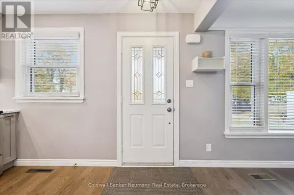 Guelph (riverside Park), ON N1E3R2,23 COLLINGWOOD STREET