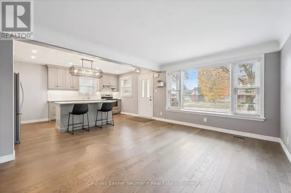 Guelph (riverside Park), ON N1E3R2,23 COLLINGWOOD STREET