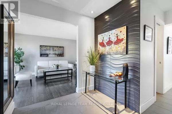 Ottawa, ON K2J2A9,28 HOLITMAN DRIVE