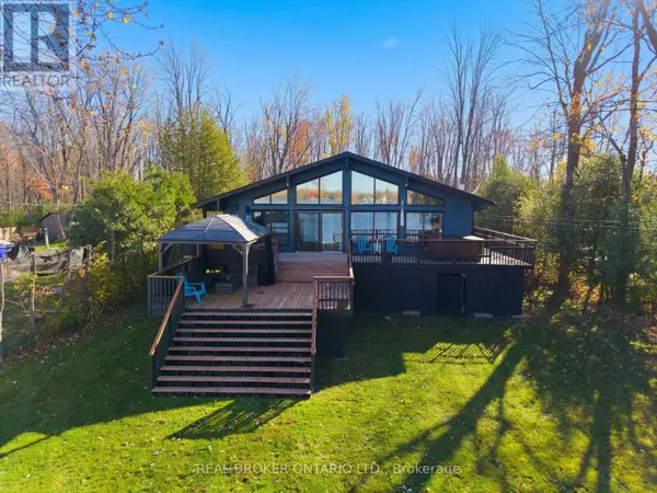 North Grenville, ON K0G1J0,1303 HILLY LANE