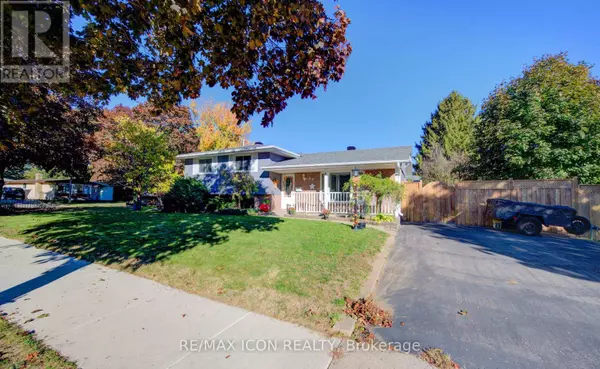 Kitchener, ON N2E1R8,55 GRACEFIELD CRESCENT