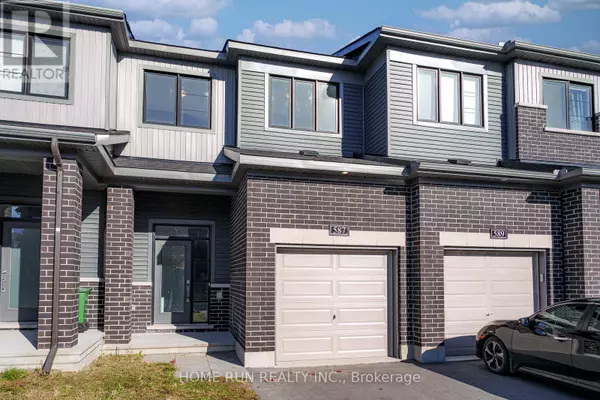 Ottawa, ON K2J6Z5,587 LILITH STREET