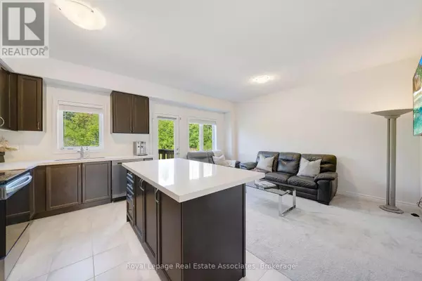 Hamilton (ancaster), ON L9G3K9,305 Garner RD West #85