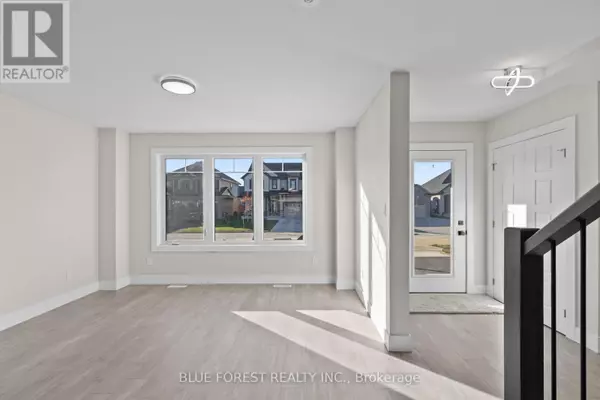 St. Thomas, ON N5R0L8,85 ACORN TRAIL