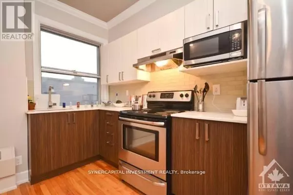 Ottawa, ON K1N7S6,393 NELSON STREET