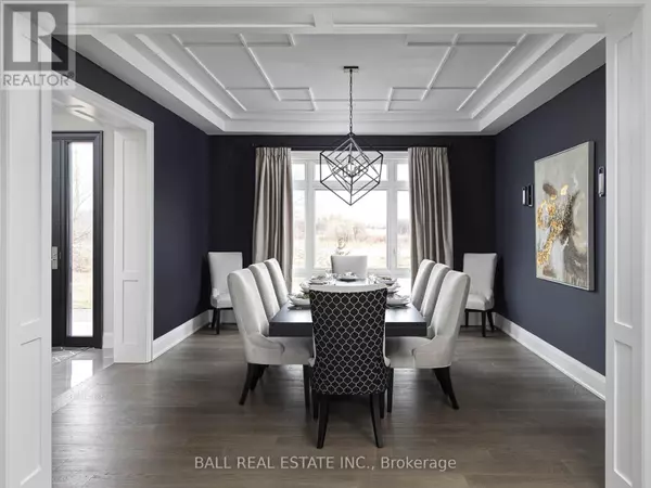 Kawartha Lakes (bobcaygeon), ON K0M1A0,1 HEMLOCK CRESCENT