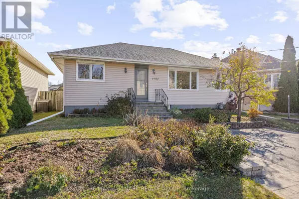 Ottawa, ON K1T1G7,1902 ROSEBELLA AVENUE