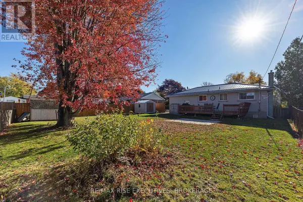 Loyalist (amherstview), ON K7N1G1,62 BRISCOE STREET