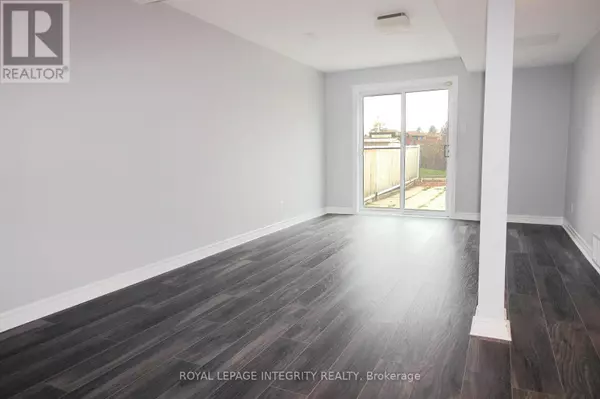 Ottawa, ON K1C5L7,1080 DES ORMES PLACE