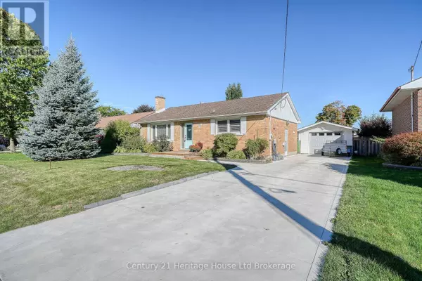 Woodstock (woodstock - North), ON N4S5L9,1061 ELORA ROAD