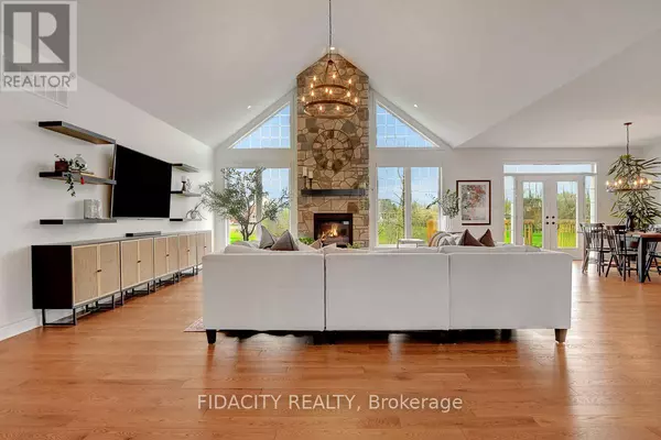 Beckwith, ON K7C0C4,168 KASWIT DRIVE