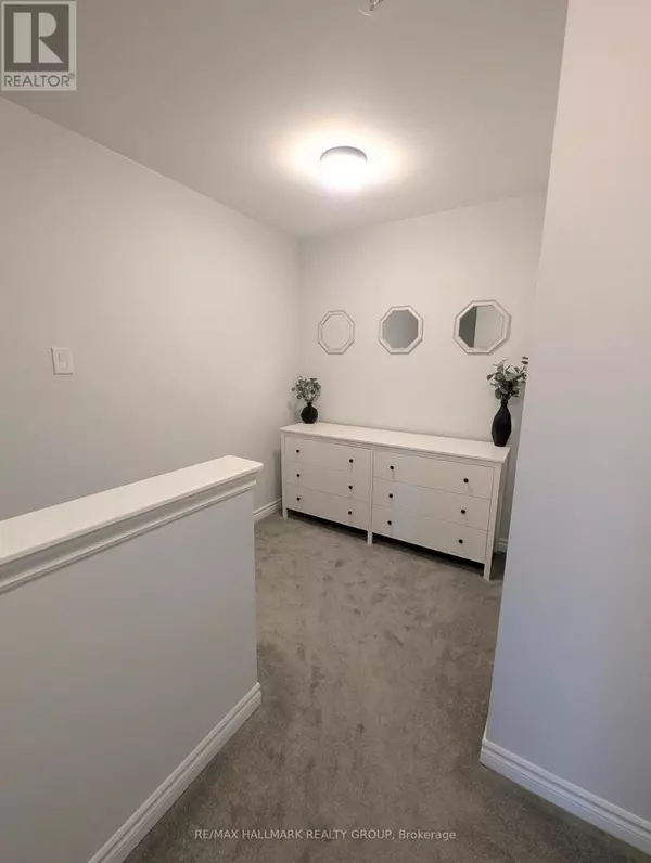 Ottawa, ON K2J6T5,245 ATIMA CIRCLE