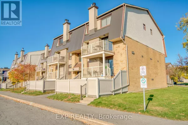 16 Sweetbriar CIR #1, Ottawa, ON K2J2K4