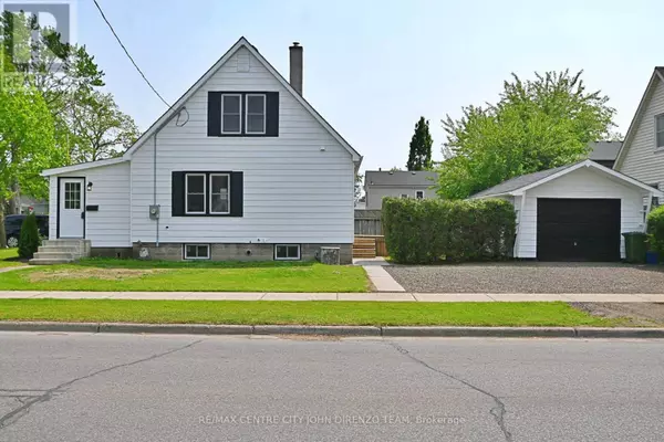 St. Thomas, ON N5P3J8,52 WOODWORTH AVENUE