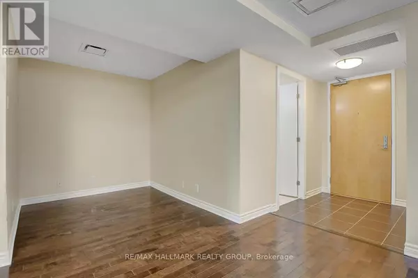 Ottawa, ON K1R0A7,200 Lett ST #615