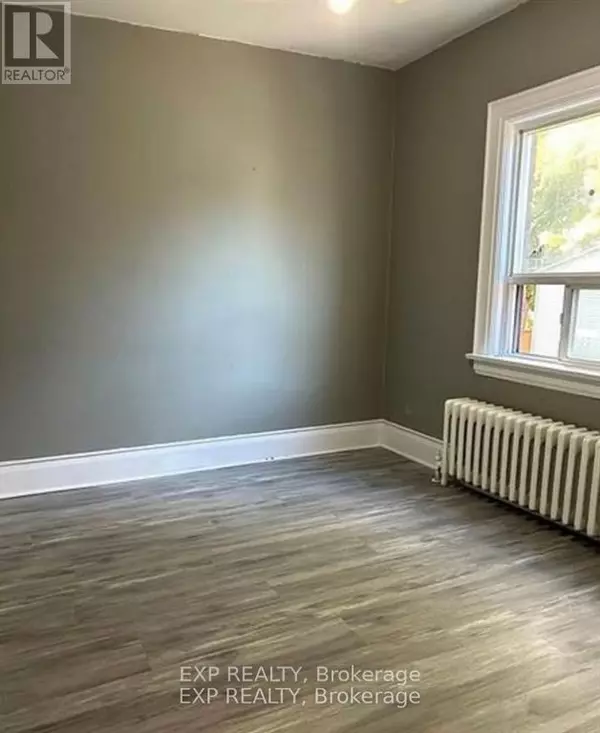 St. Catharines (downtown), ON L2R2J5,45 Louisa ST #3