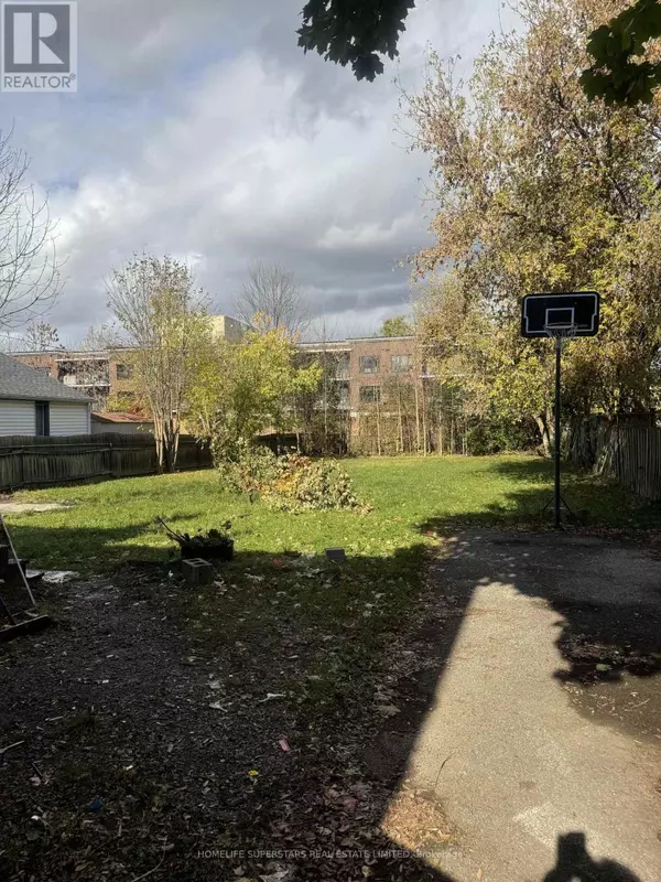 6391 East Mcleod RD #UNIT#1, Niagara Falls (dorchester), ON L2G3G2