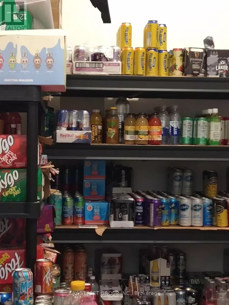 Hamilton (landsdale), ON L8N1C5,419 KING STREET E