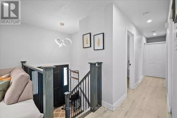 Aylmer, ON N5H3A1,45 ANNE STREET