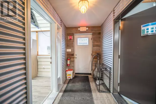 Alfred And Plantagenet, ON K0B1L0,547 COUNTY RD 9 ROAD