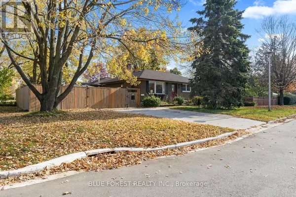 London East (east O), ON N5W1P2,106 LAURENTIAN DRIVE N